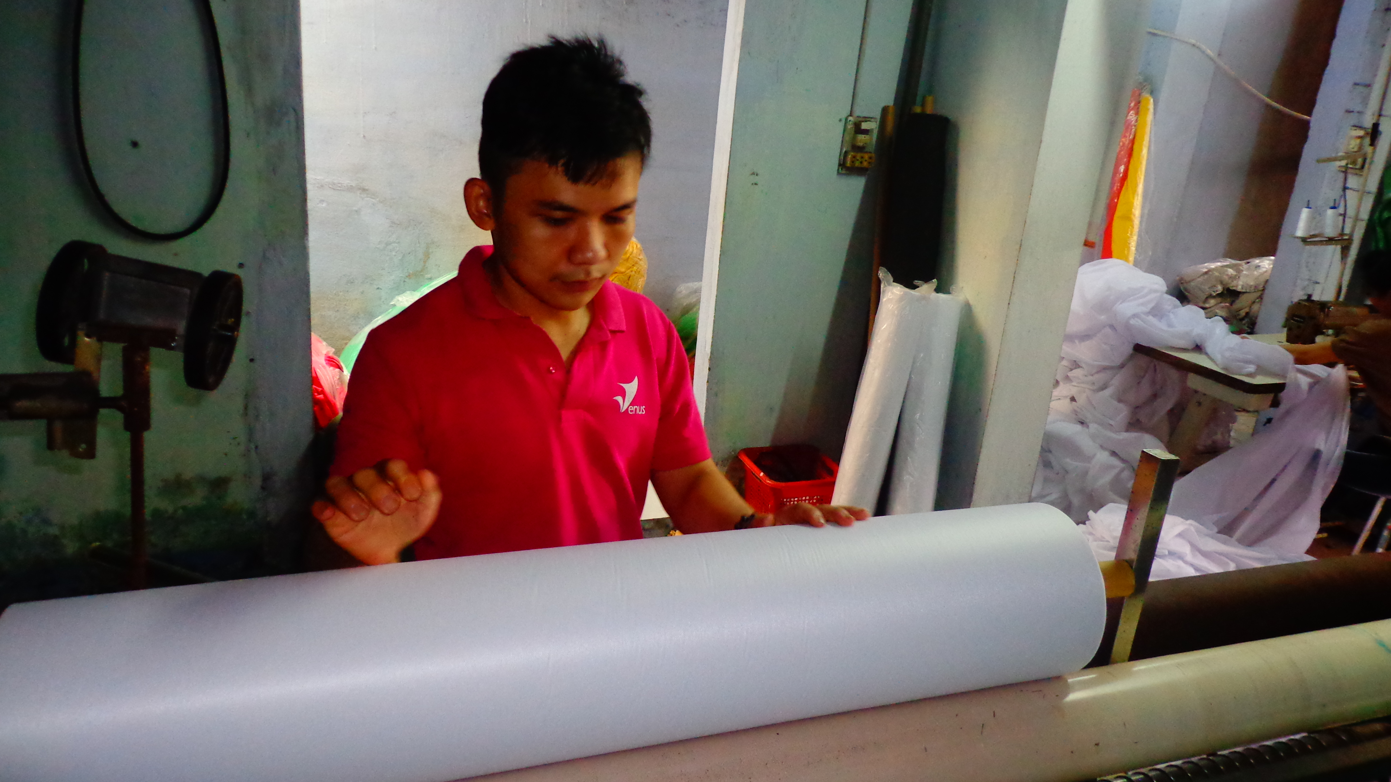 Cơ sở xén viền Loan