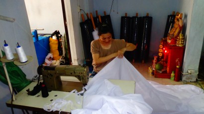 Cơ sở xén viền Loan